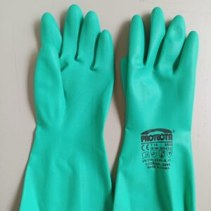 Nitrile industrial gloves